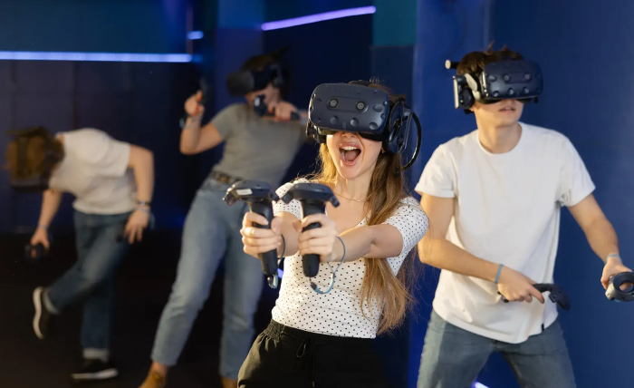 Virtual Reality Adventures Inspiring Active Participation During Group Outings